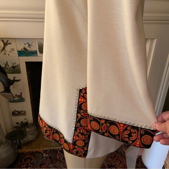 VINTAGE Designer Karla Drabsch 1960s tunic has tapestry trim and is fully lined. - Picture 14 of 14
